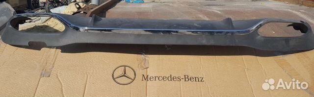 Спойлер юбка заднего бампера Mercedes E-Klasse
