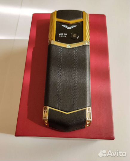 Телефон Vertu