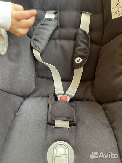 Автокресло(автолюлька) maxi cosi cabrio fix
