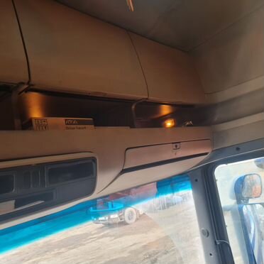 Седельный тягач Scania 4-Series, 1986