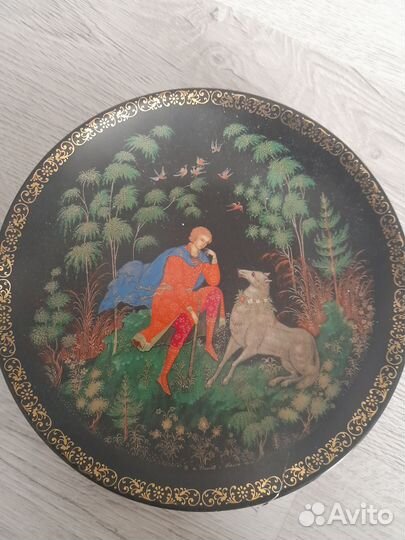 Тарелка настенная лфз