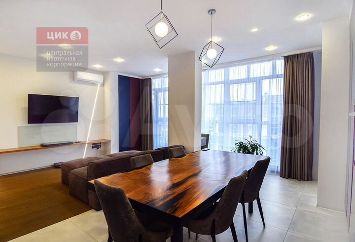 2-к. квартира, 94,4 м², 16/17 эт.