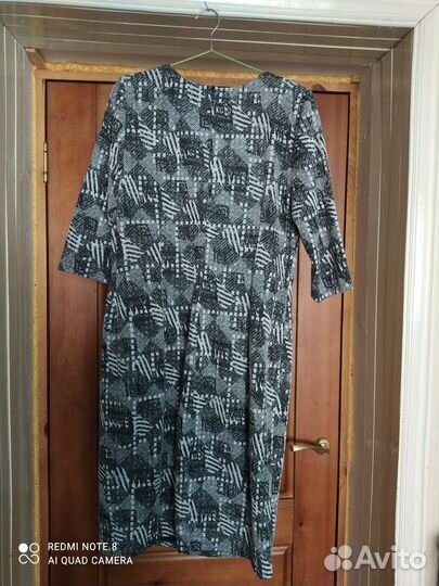 Платье новое 50 размер