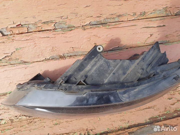 Фара передняя левая на volkswagen polo 2010-2014