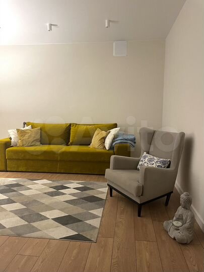 3-к. квартира, 87,6 м², 1/9 эт.