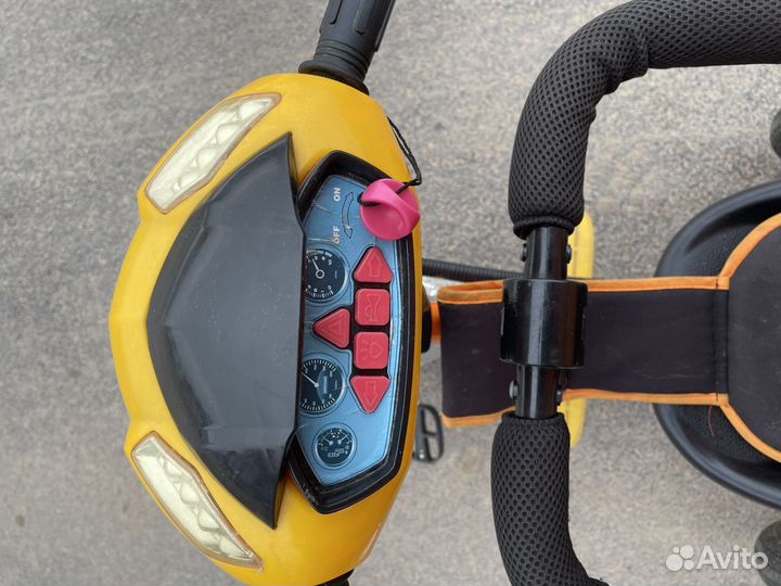 Велосипед-коляска Lamborgini