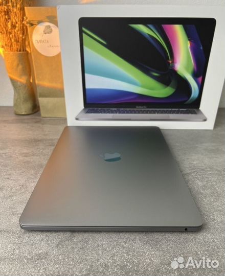 Macbook pro 13 m1 8gb 256gb