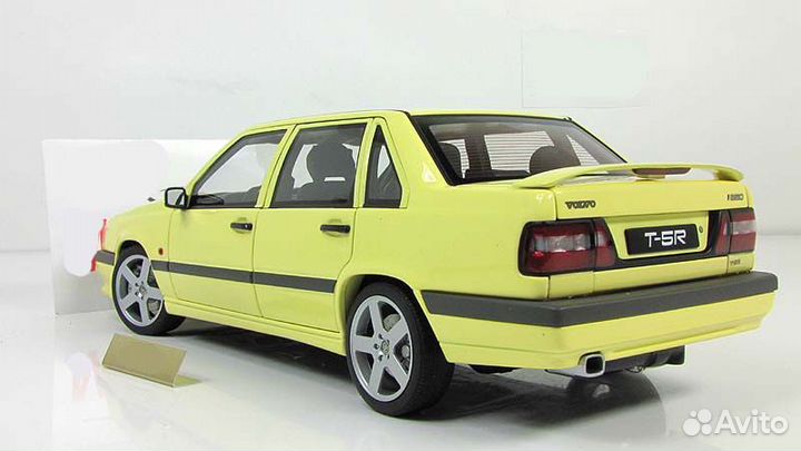 Вольво Volvo 850 T-5R 1995 Седан Autoart 1:18