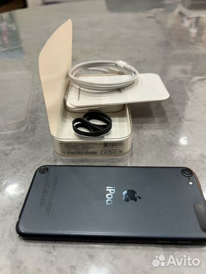 Плеер iPod touch 5
