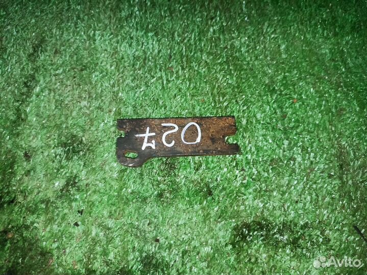 Планка упорная барабанных колодок Chevrolet Lacett