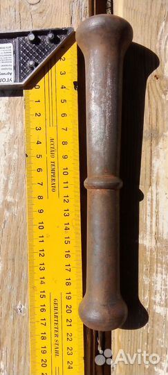 Гирька для весов и пестик для ступки