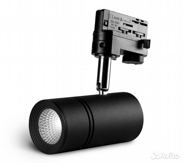 Трековые светильники на шинопроводе