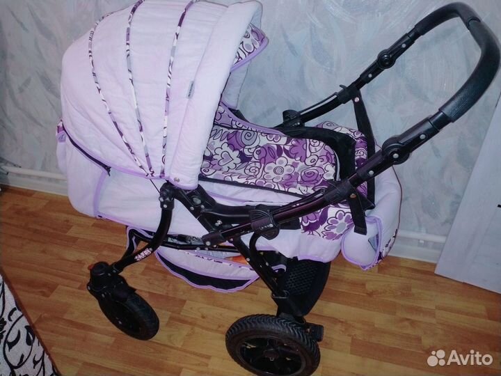 Продам коляску, всесезонную