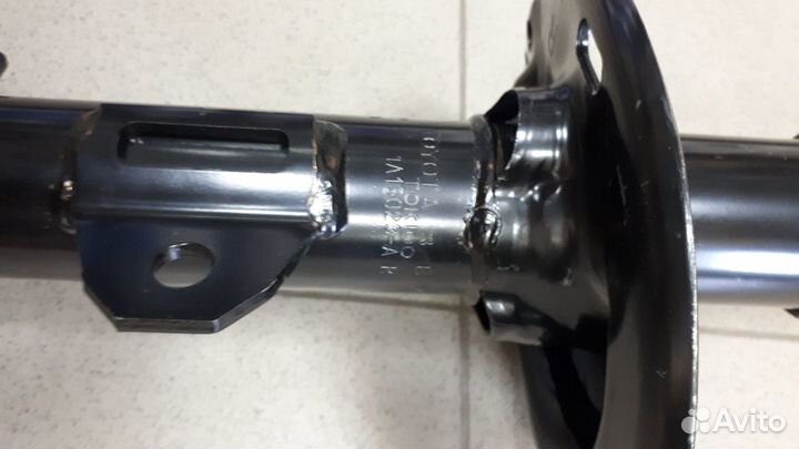 Амортизатор передний Toyota Highlander 2/Lexus RX