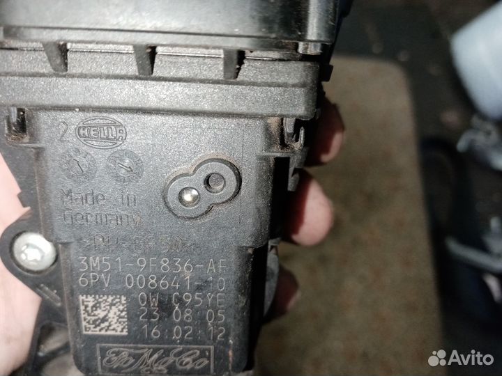 Педаль газа на Форд Ц-Макс 2005г