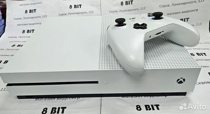 Xbox One 500Gb + 10 игр