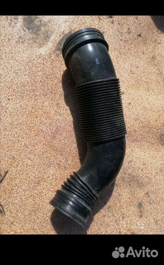Патрубок воздушного фильтра Шкода октавия 3 а7