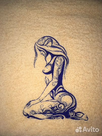 Махровые полотенца с вышивкой