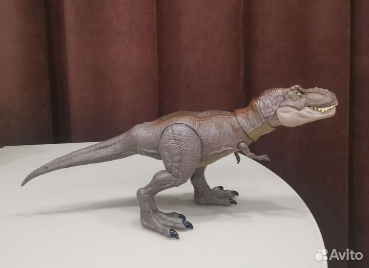 Тиранозавр рекс jurassic world