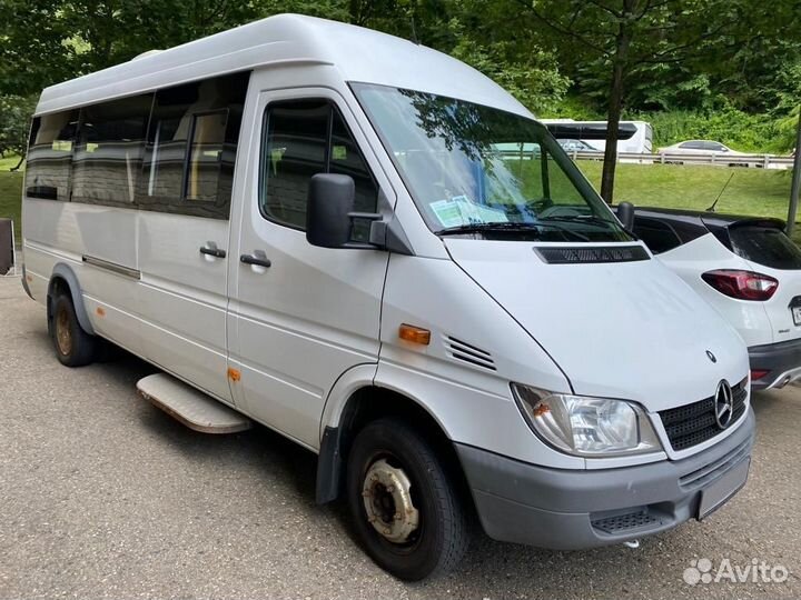 Mercedes-Benz Sprinter микроавтобус, 2016