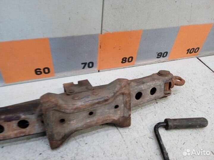 Домкрат Nissan Almera G15 1.6 2014