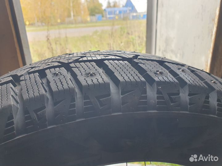 Aplus A703 225/55 R18