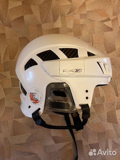Хоккейный шлем Rbk