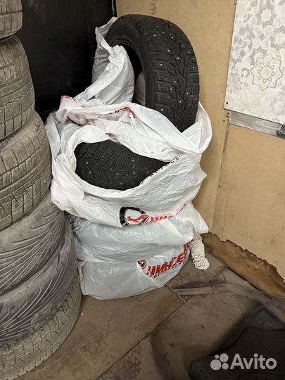 Dunlop SP Winter Ice 02 205/55 R16
