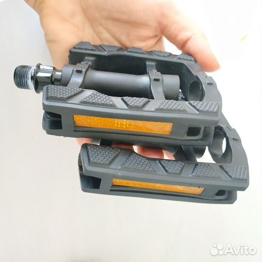 Педали для велосипеда