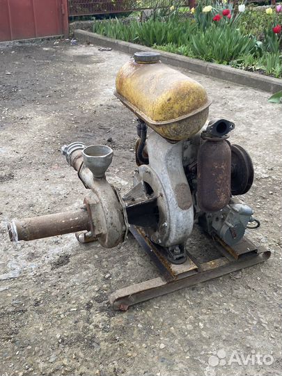 Мотопомпа Ливак