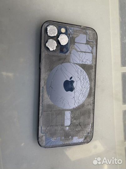 Задняя крышка iPhone 12