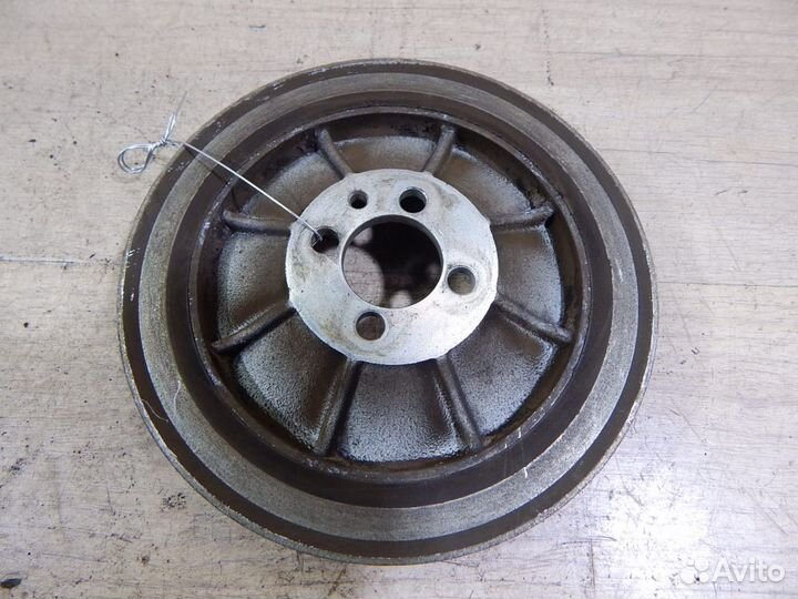 Шкив коленвала Opel Zafira B Z19DT