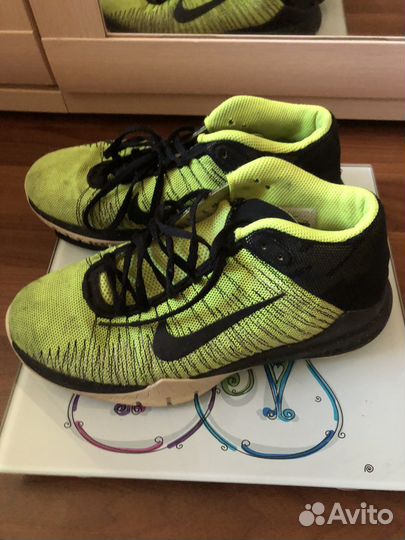 Кроссовки nike