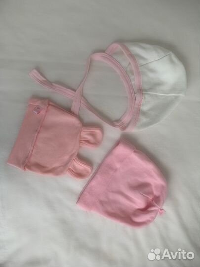 Шапочки и чепчики для девочки