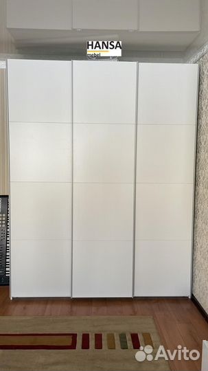 Шкаф купе белый элегантный