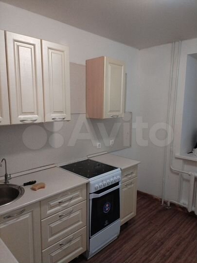 3-к. квартира, 80 м², 6/10 эт.
