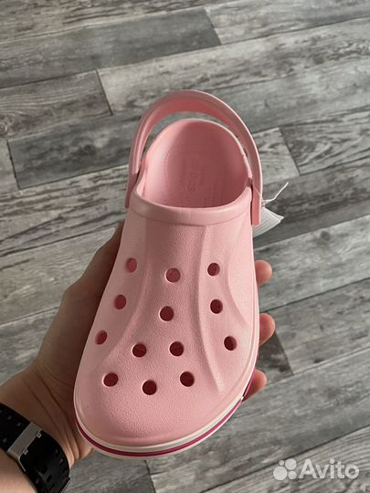 Crocs женские