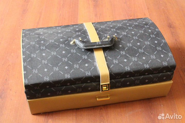 Полный столовый набор