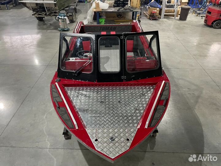 Лодка tuman 565 RED