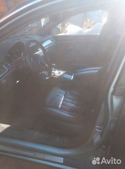 Audi A8 4.2 AT, 2003, 150 000 км