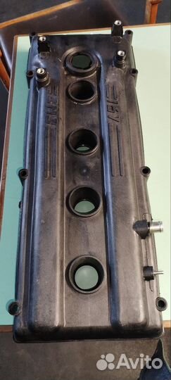 Крышка клапанная змз409