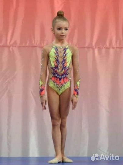 Купальник для художественной гимнастики