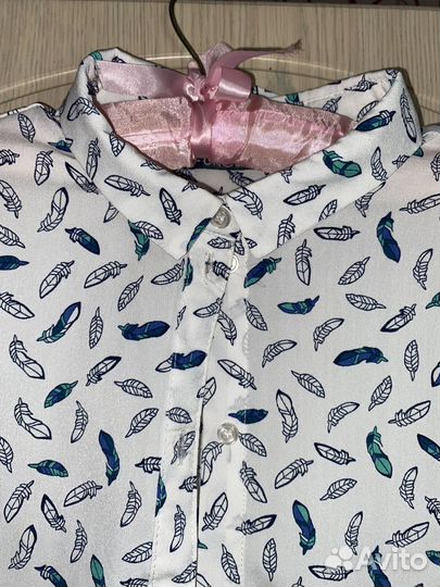 Блузка женская с принтом перья 42