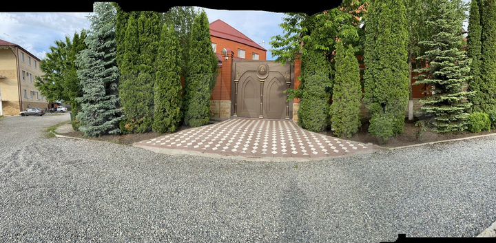 Коттедж 370 м² на участке 7 сот.