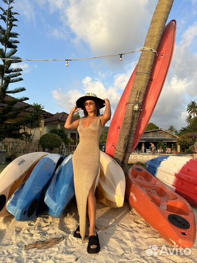 Вязаное платье