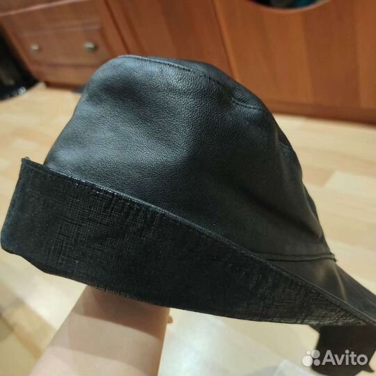 Кепка-косынка из натуральной кожи