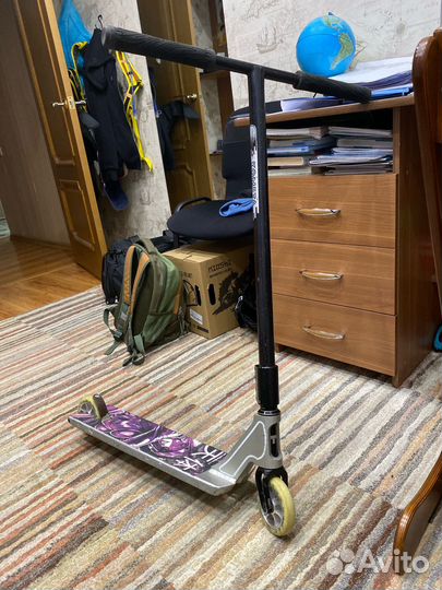 Трюковой самокат