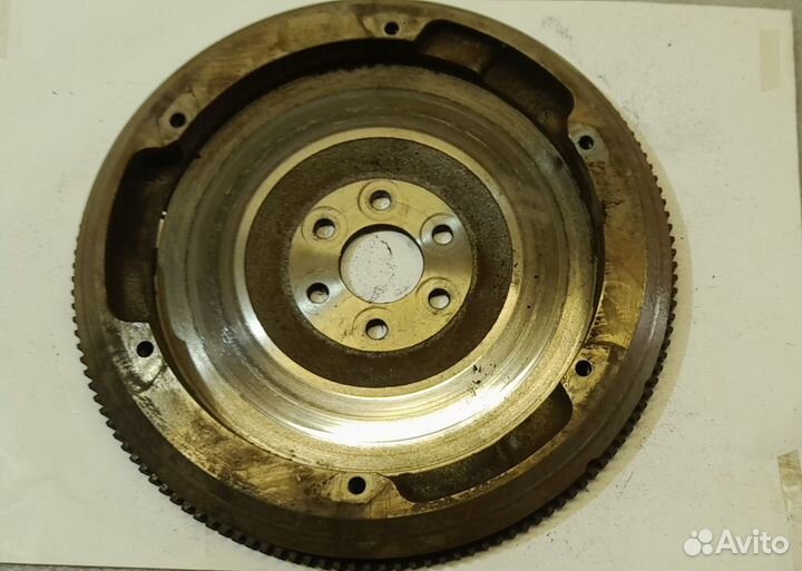 Маховик Opel Astra H L69 Z16XER 2008