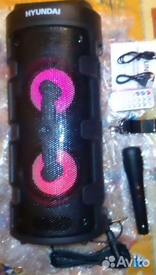 Новая акустическая колонка с пультом и микрофоном