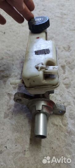 Главный тормозной цилиндр Renaut Fluence